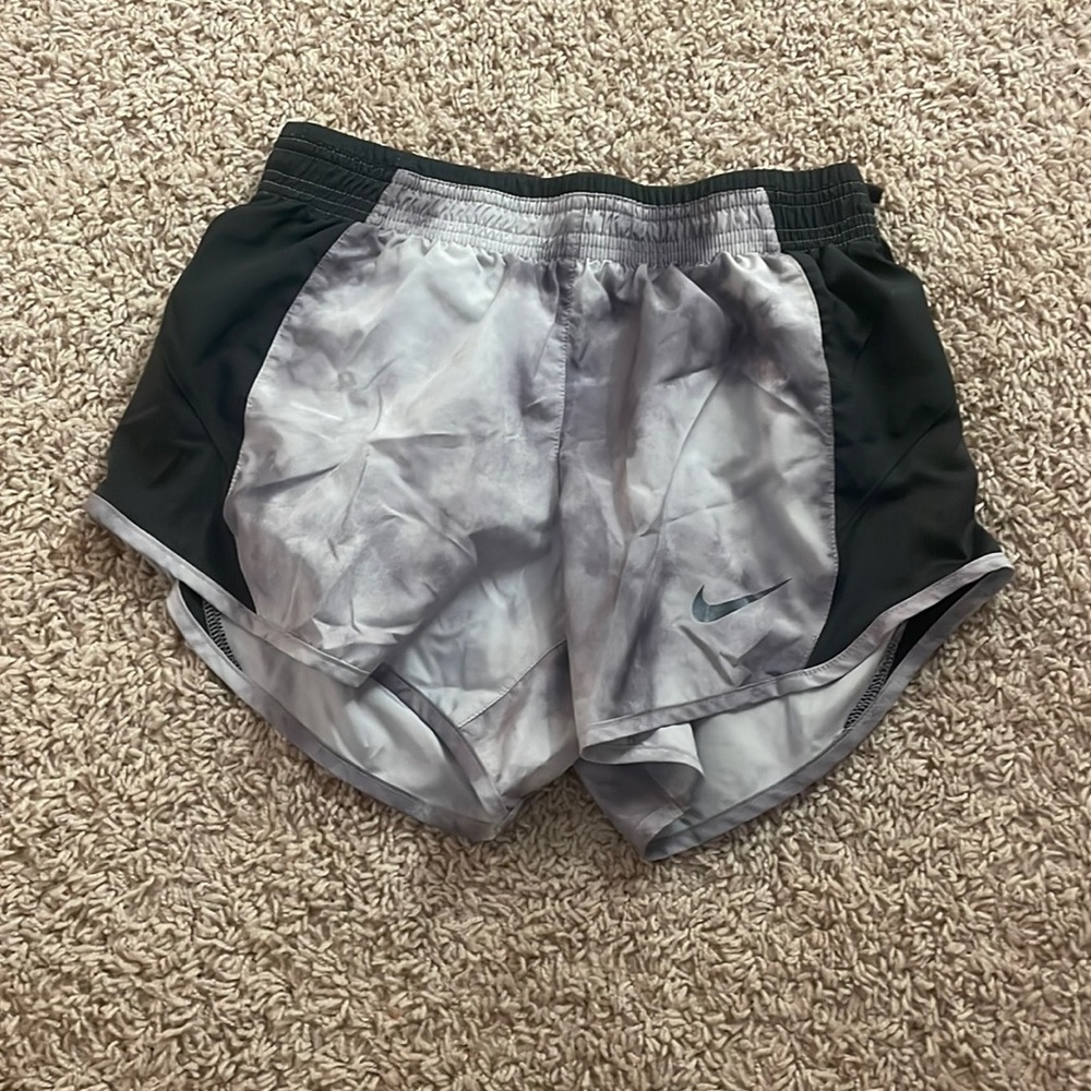women’s nike shorts